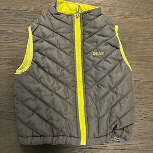 Dkny boys fall vest NWT sz 18-24M ret $148